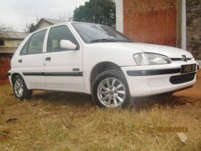 Location peugeot 106 injection Miniature 2