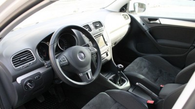 Volkswagen Golf 105TDI BMT HIGHLINE 2011 Miniature 2