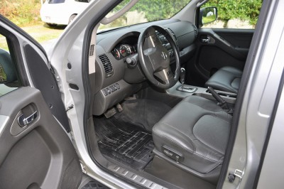 Superbe 4x4 Nissan Pathfinder diésel a 15M Ar Miniature 2