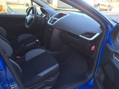 Peugeot 207 1,4 HDI Miniature 2