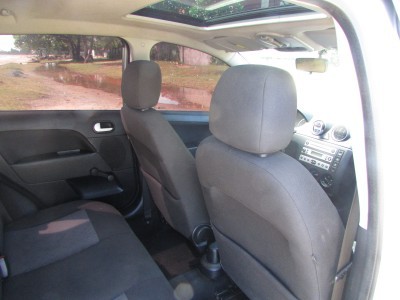 ford fiesta 1.4 TDCI ambiante Miniature 2