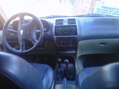 Vends 4x4 Nissan Terrano II Miniature 2