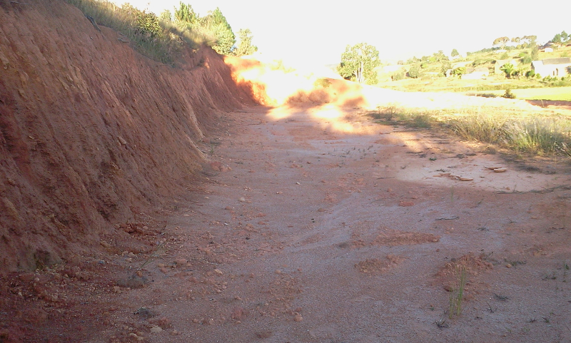 TERRAIN A VENDRE A AMBATOBE Réf : 13048 - ANTANANARIVE, MADAGASACAR