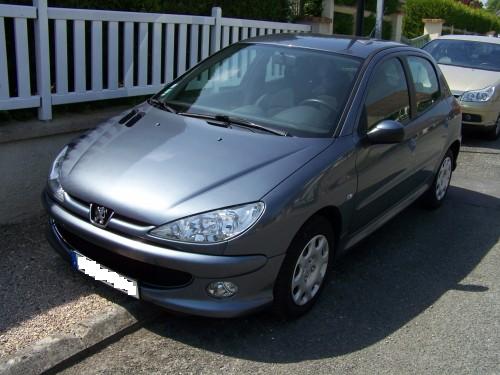Peugeot 206 HDI, année 2006,diesel - Antananarivo, MG