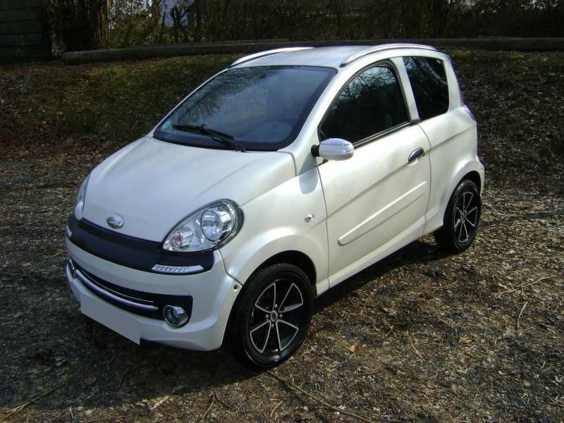 Microcar m.go family 4 places - Paris, France