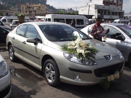 DREAM S CAR : location tete de cortegePEUGEOT 407 Miniature 1