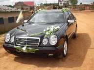 DREAM S CAR location tete de cortegeMERCEDES E320 Miniature 2