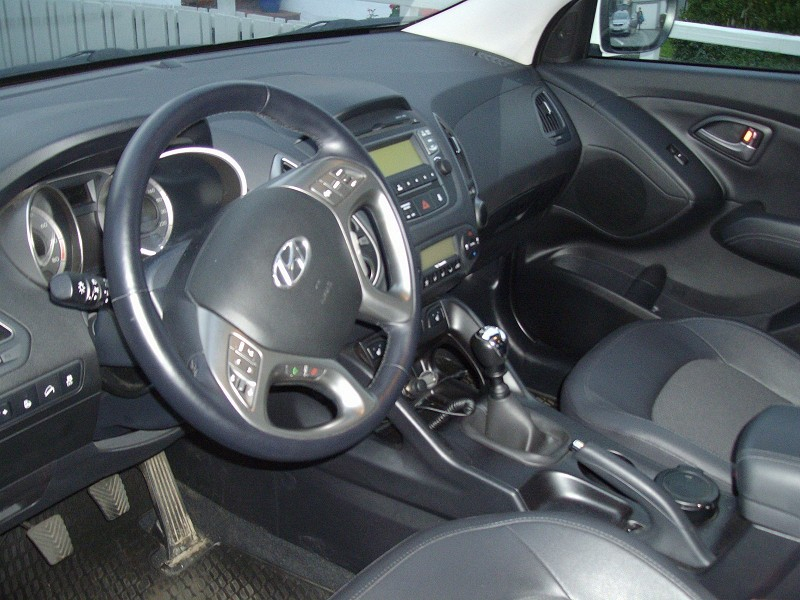4X4 Hyundai ix35 CRDi à 28 Millions Ar Miniature 2