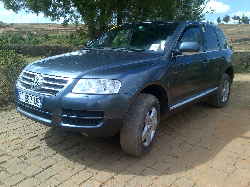 a vendre touareg R5 TDI version carat en TBE Miniature 3