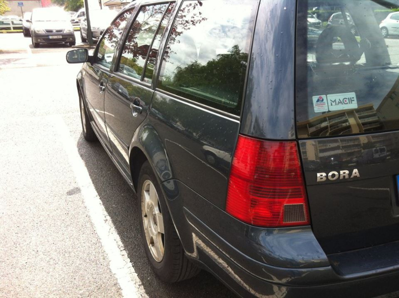 A vendre Bora TDI 6 Vitesse Miniature 1