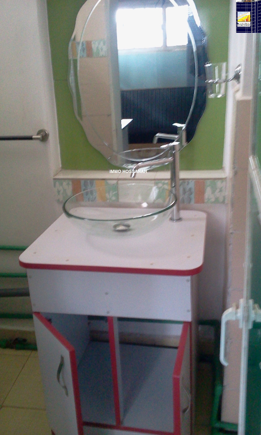 STUDIO CONFORT  MEUBLE A LOUER A ATSAKAVIRO Réf:LSM3074 Miniature 2
