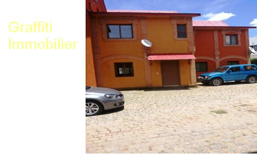 Ivandry: Appartement duplex à louer - Antananarivo, Madagascar