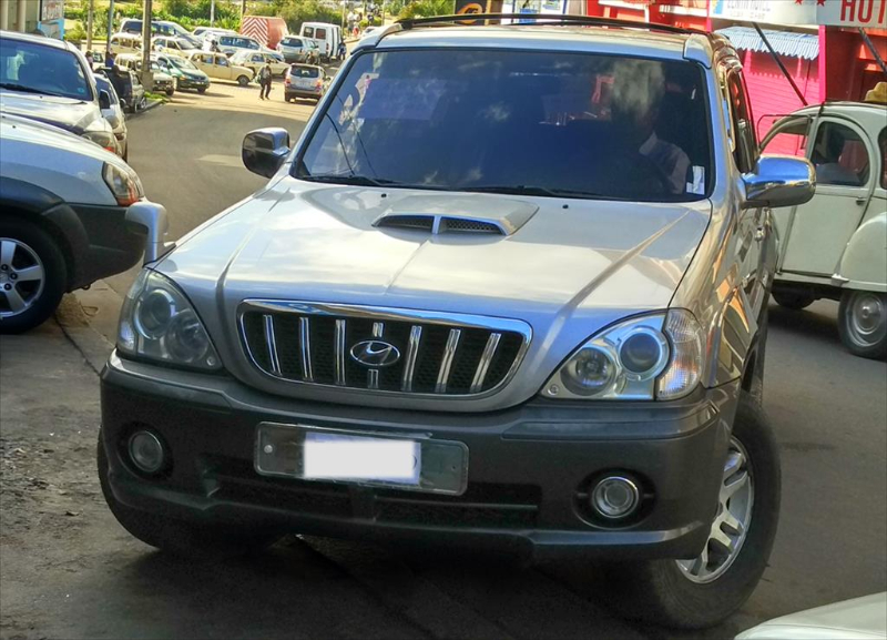 Vend HYUNDAI TERRACAN 4X4 - JX 290 Image principale