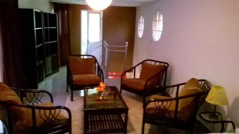 Ambatobe: Studio meublé à louer - Antananarivo, Madagascar