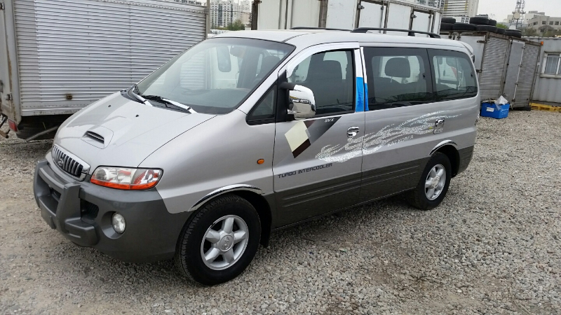 Vend HYUNDAI STAREX 4x2 , SVX - Antananarivo, Madagascar