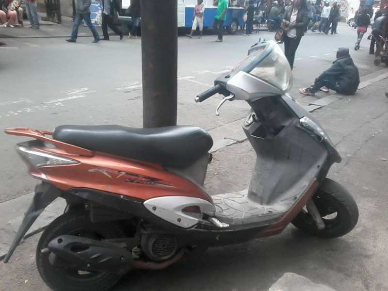 Scooter SYM R1z 125cc Miniature 2