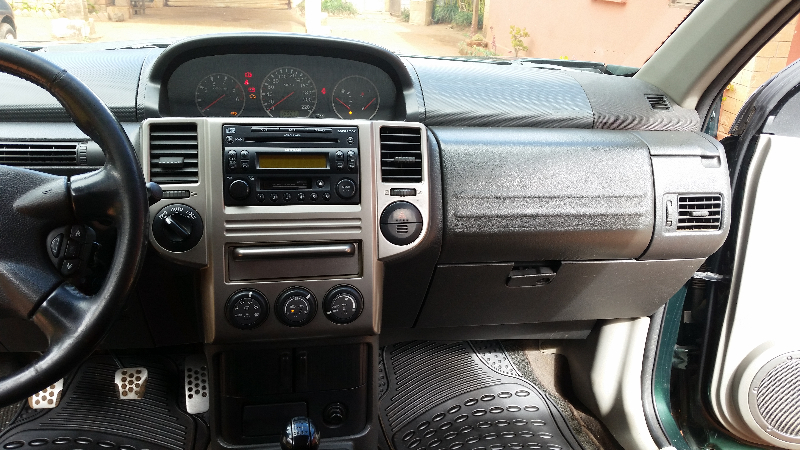 A vendre Très belle Nissan  X-TRAIL  Miniature 3