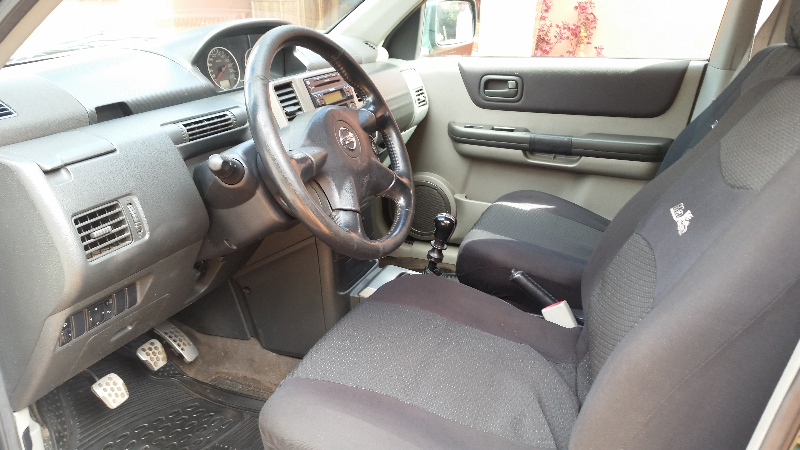 A vendre Très belle Nissan  X-TRAIL  Miniature 2
