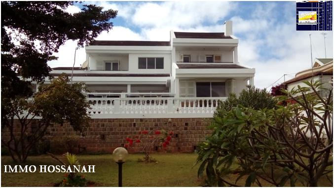 VILLA F5 DE STANDING A LOUER A AMBOHIBAO Réf:LV1201589 - Antananarivo, Madagascar
