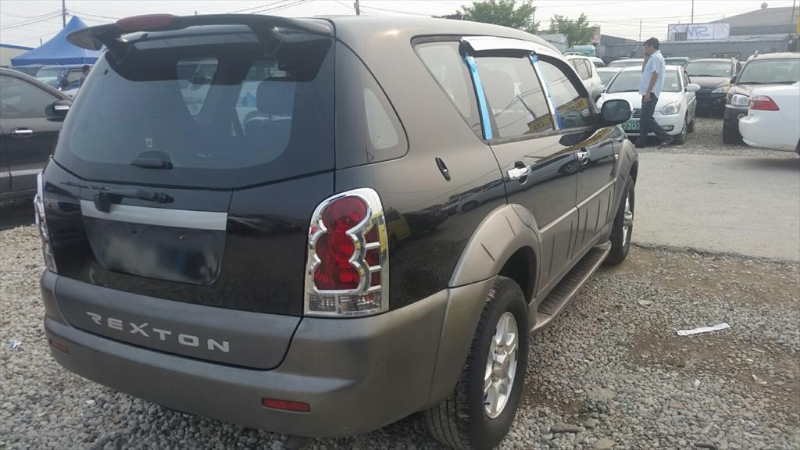 Vend SSANGYONG REXTON Miniature 1