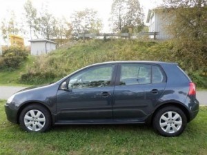 Volkswagen Golf 5 - Antananarivo, Madagascar