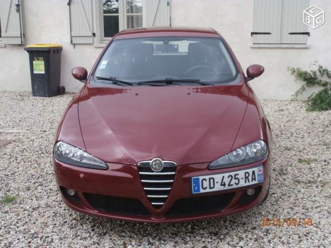 Alfa romeo 147 phase 2 jtd 1.9 7CV - Antananarivo, Madagascar