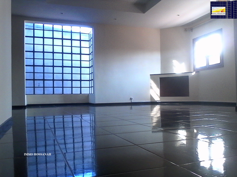  VILLA F5 CONFORT A LOUER A AMBOHIBAO Réf:LV1201590  - Antananarivo, Madagascar