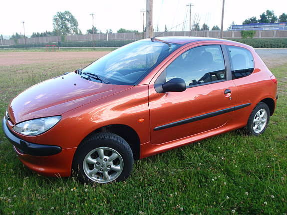 Peugeot 206 2.0 hdi  Diesel - Antananarivo, Madagascar