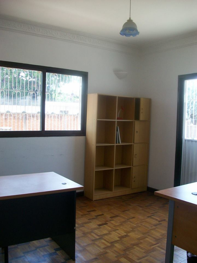 villa 6 piece a usage mixte a louer a ankerana Miniature 1