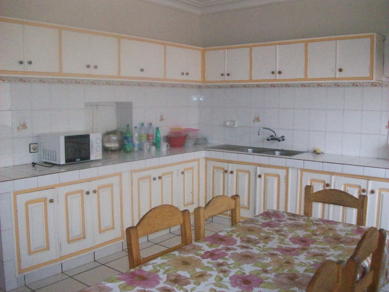 villa 6 piece a usage mixte a louer a ankerana Miniature 2