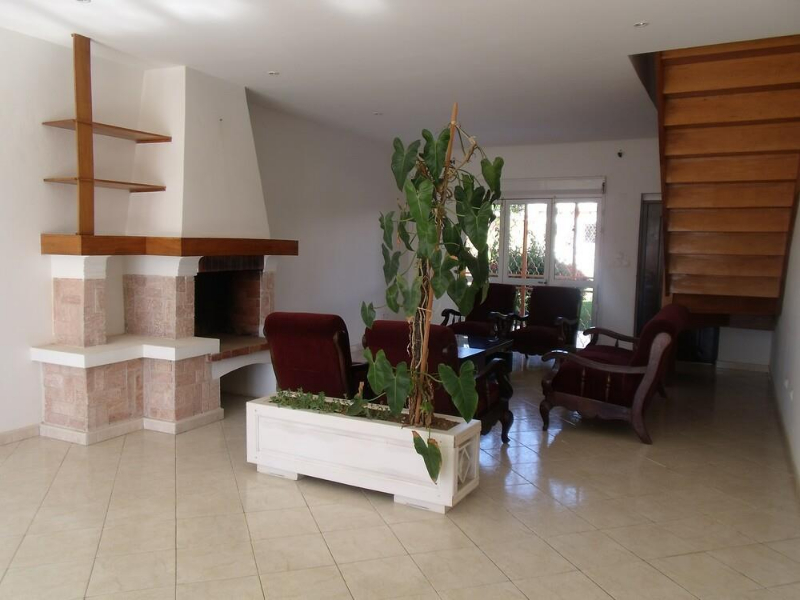 VILLA AVEC PISCINE A VENDRE A AMPITATAFIKA ref#3171 Miniature 2