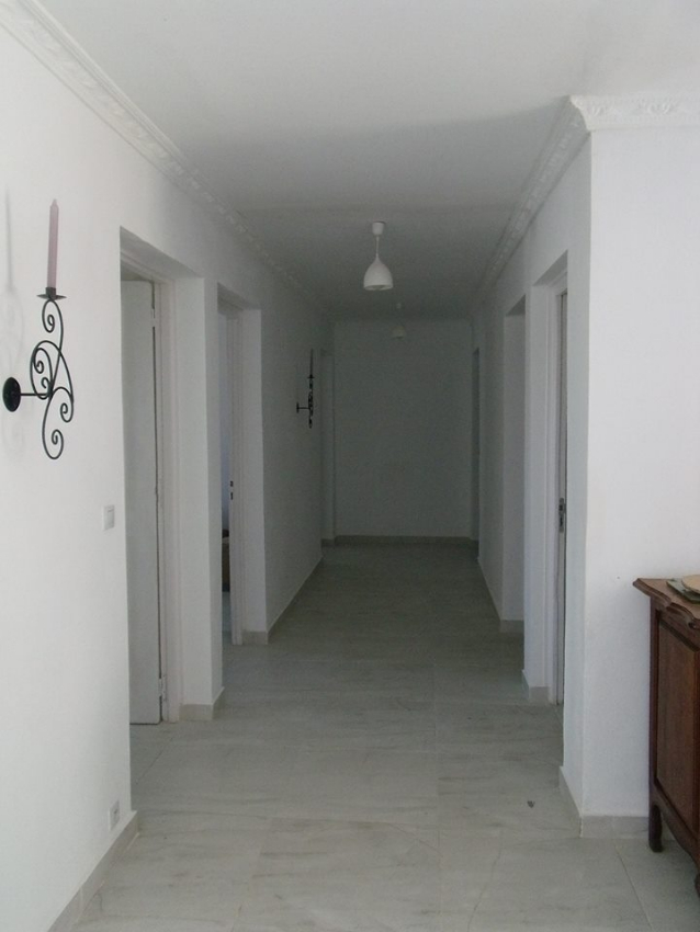 VILLA BASSE NEUVE A VENDRE A AMBOHIBAO ref#3181 Miniature 2