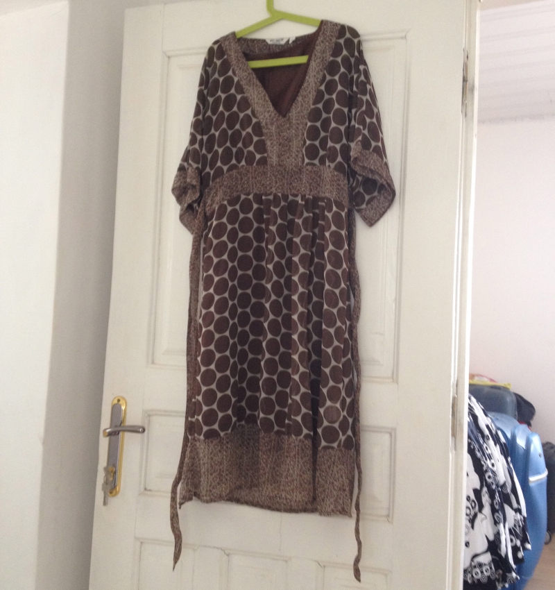 VENDS ROBES Miniature 2