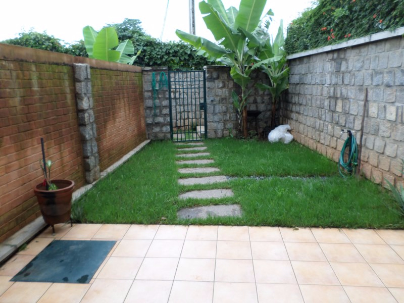 APPARTEMENT A  LOUER TSIMBAZAZA Miniature 3
