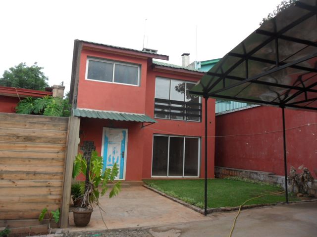 Ivandry ahatony: Villa à étage meublée - Antananarivo, Madagascar