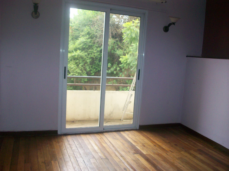 APPARTEMENT AU CHOIX A LOUER A FAROVOHITRA ref#50382 Miniature 2