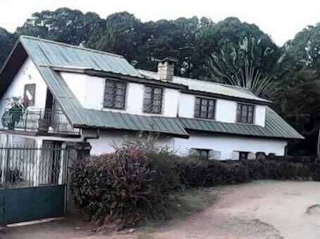 Vente de Beau propriété avec un Grand Villa à étage , Terrains , Rizière - Antananarivo, Madagascar