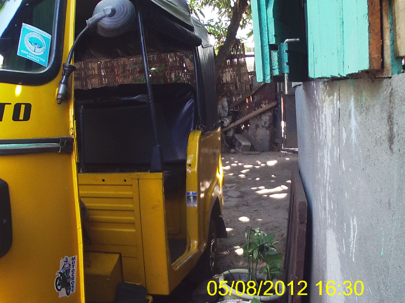 tuctuc piaggio a vendre Miniature 2