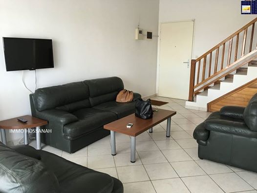 EN EXCLUSIVITÉ  APPARTEMENT T4 DE STANDING MEUBLE A LOUER A AMBATOBE Réf:LAM30107 Image principale