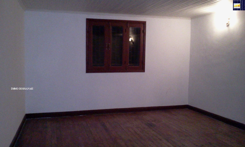 VILLA A VENDRE A ANDOHARANOFOTSY REF:VM 12068 Miniature 2