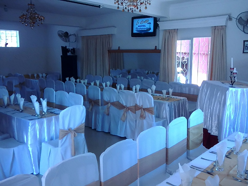 HOTEL RESTAURANT LE CAP ANDOHANIMANDROSEZA - Antananarivo, MADAGASCAR