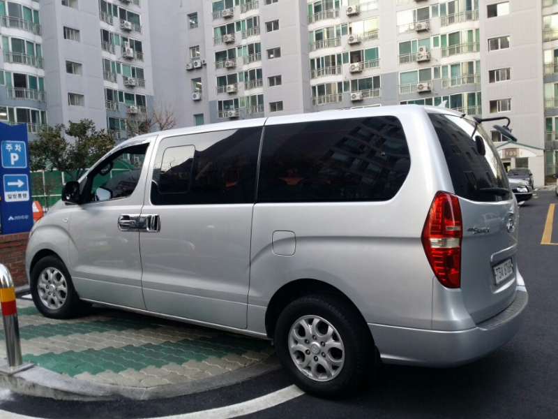 Vend HYUNDAI GRAND STAREX Miniature 1