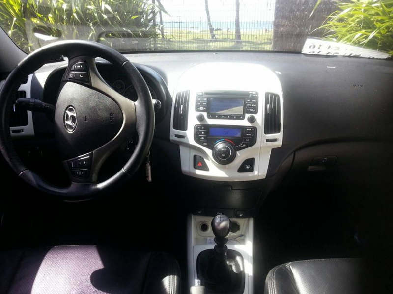 Vend HYUNDAI I30 Miniature 3