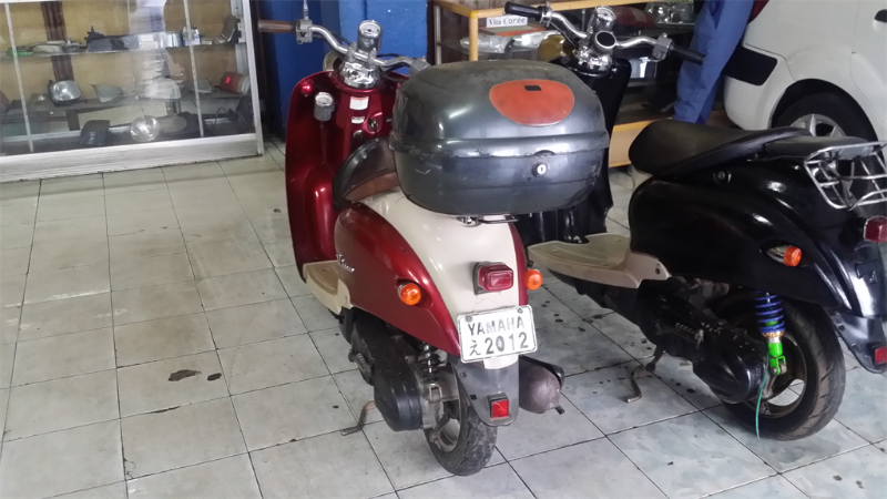 Vend YAMAHA - VINO (50cc) Miniature 2