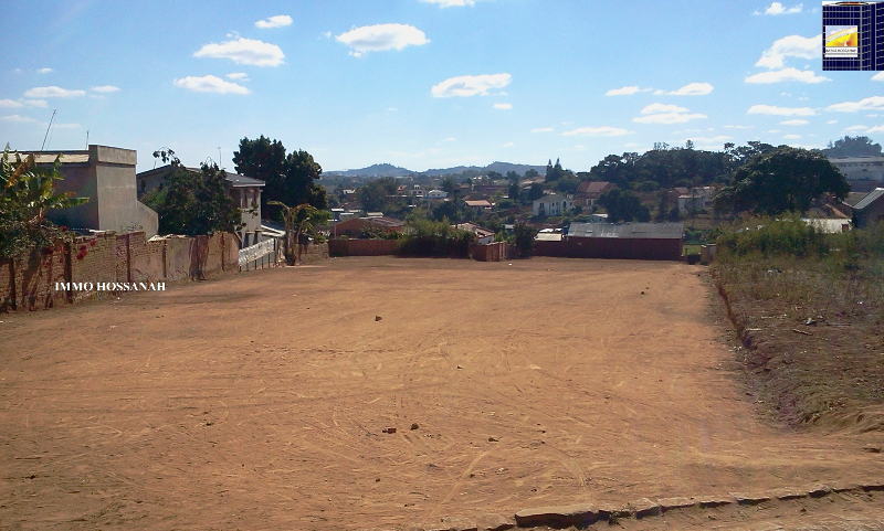 TERRAIN A VENDRE A TALATAMATY Réf :VT 1302569 - Antananarivo, Madagascar