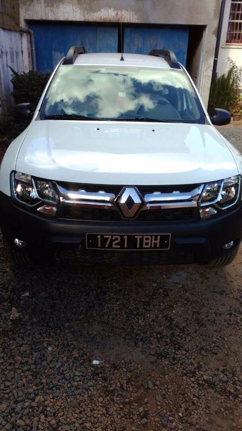 VOITURE DE LOCATION/Renault Duster Miniature 2