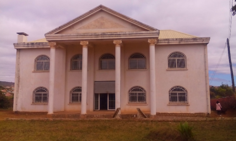 A VENDRE UNE GRANDE VILLA AMERICAINE Image principale