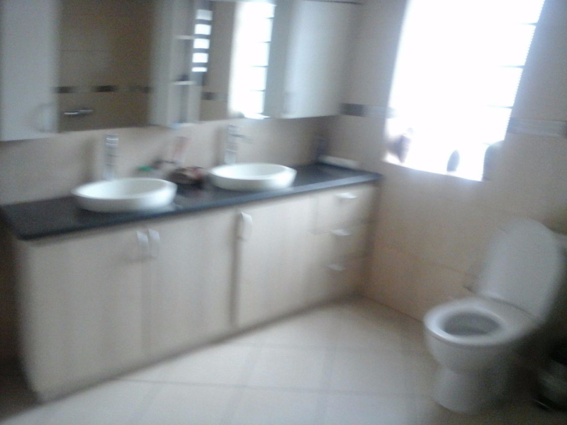 TRES BELLE VILLA A LOUER Miniature 1