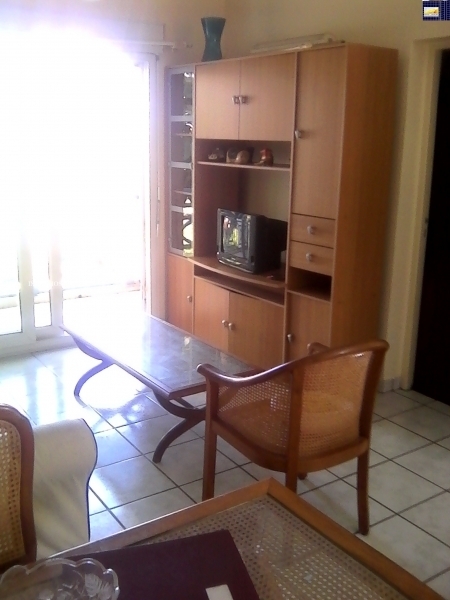 APPARTEMENT T2 DE STANDING MEUBLE A LOUER A AMBATOBE Réf:LAM30108 Miniature 1