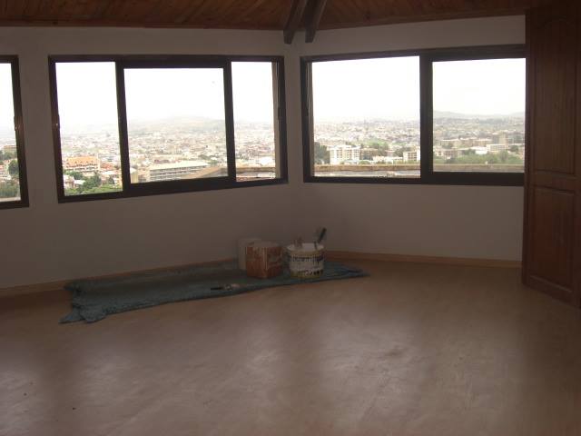 APPARTEMENTS A LOUER A AMPARIBE Ref#50534 Miniature 1